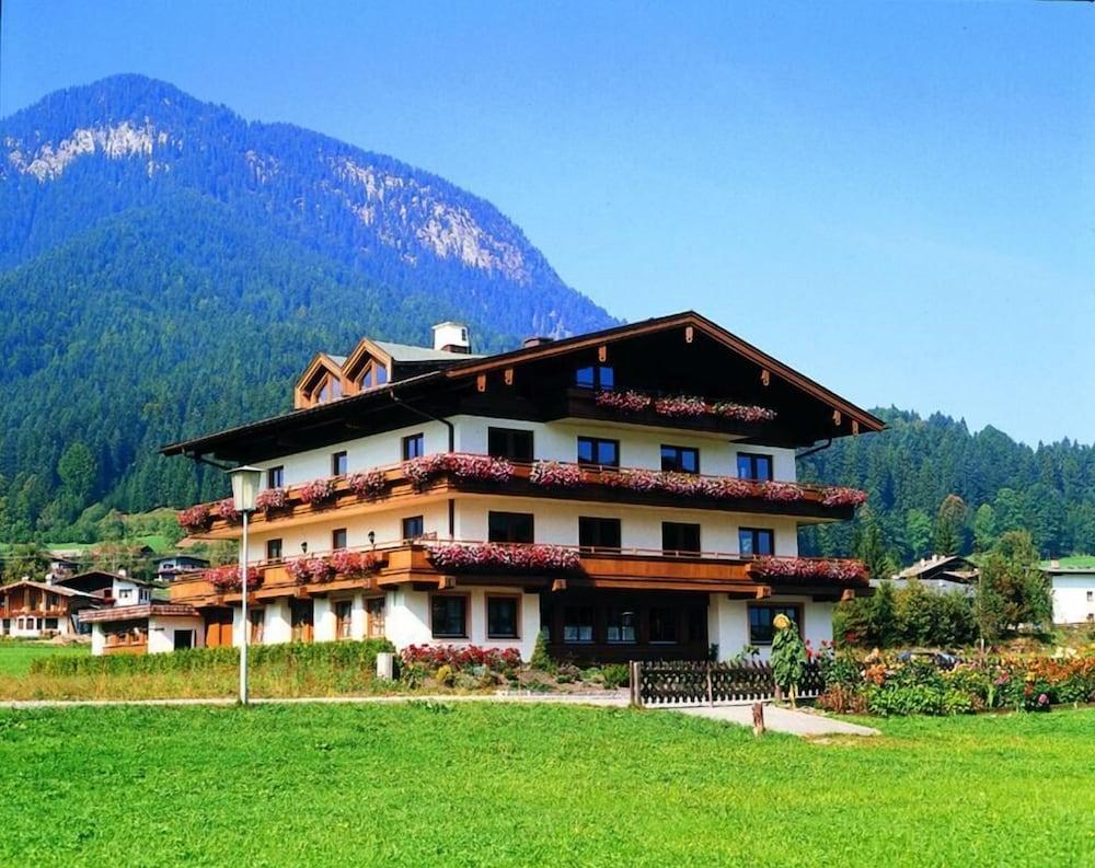 Ferienhotel Tyrol Soell Am Wilden Kaiser Екстер'єр фото