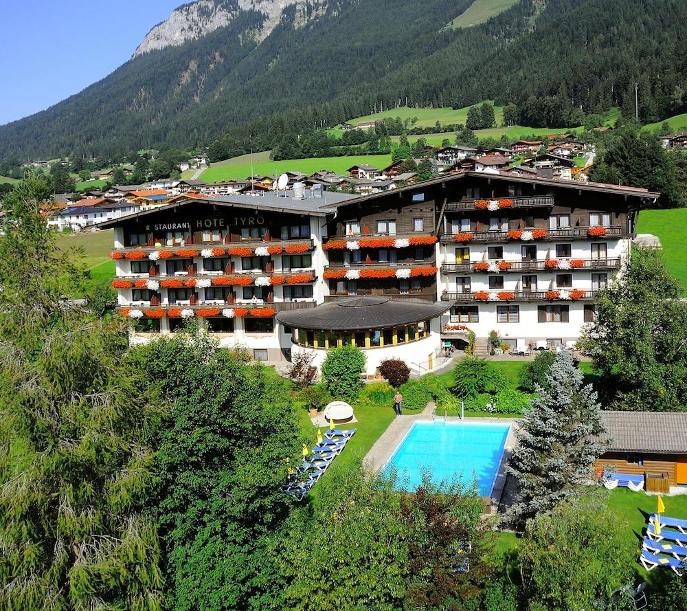 Ferienhotel Tyrol Soell Am Wilden Kaiser Екстер'єр фото